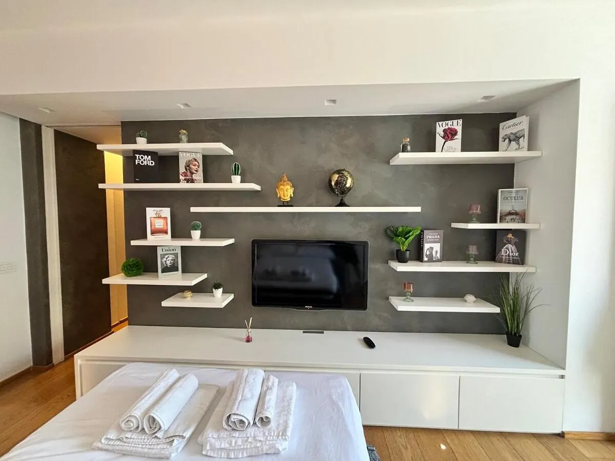 Luxury Brera Apartment - Corso Como 9 Milano İtalya